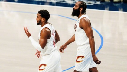 开云官网-骑士主场战鱼腩！哈登再添新帮手，携手米切尔剑指2连胜追前三