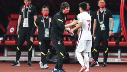 严益唯：李铁打开国足想象空间