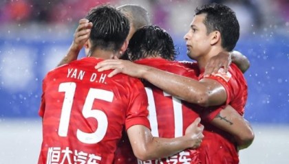 开云体育入口-【中超]】艾克森破门+造乌龙 广州队2比0深圳获首胜