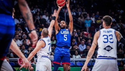 开云-强势反弹！美国男篮37分狂胜意大利 成绩超四年前