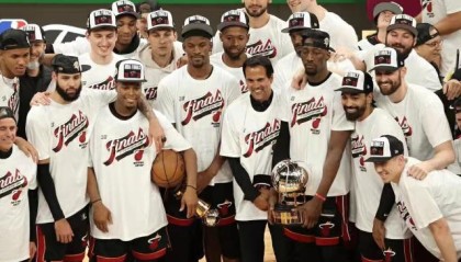 开云官网-拒绝奇迹=创造奇迹！黑八热火主宰命运杀进总决赛