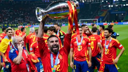 开云体育入口-卡瓦哈尔：当维尼修斯专注时他是不可阻挡的 亚马尔是金球奖候选