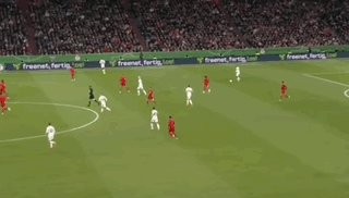 开云体育官网-【德国杯】诺伊尔红牌特拉制胜，药厂1比0淘汰拜仁