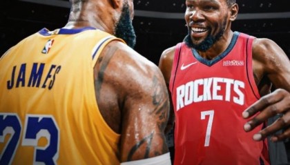 开云体育官网-5位前锋首发！火箭队排出怪阵！拼速度+防守难取胜，乌度卡失算了